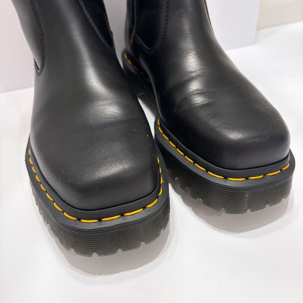 Dr. Martens Amaayah Hi Black Leather Square Toe Platform Knee High Boots Women 8 - Picture 4 of 12